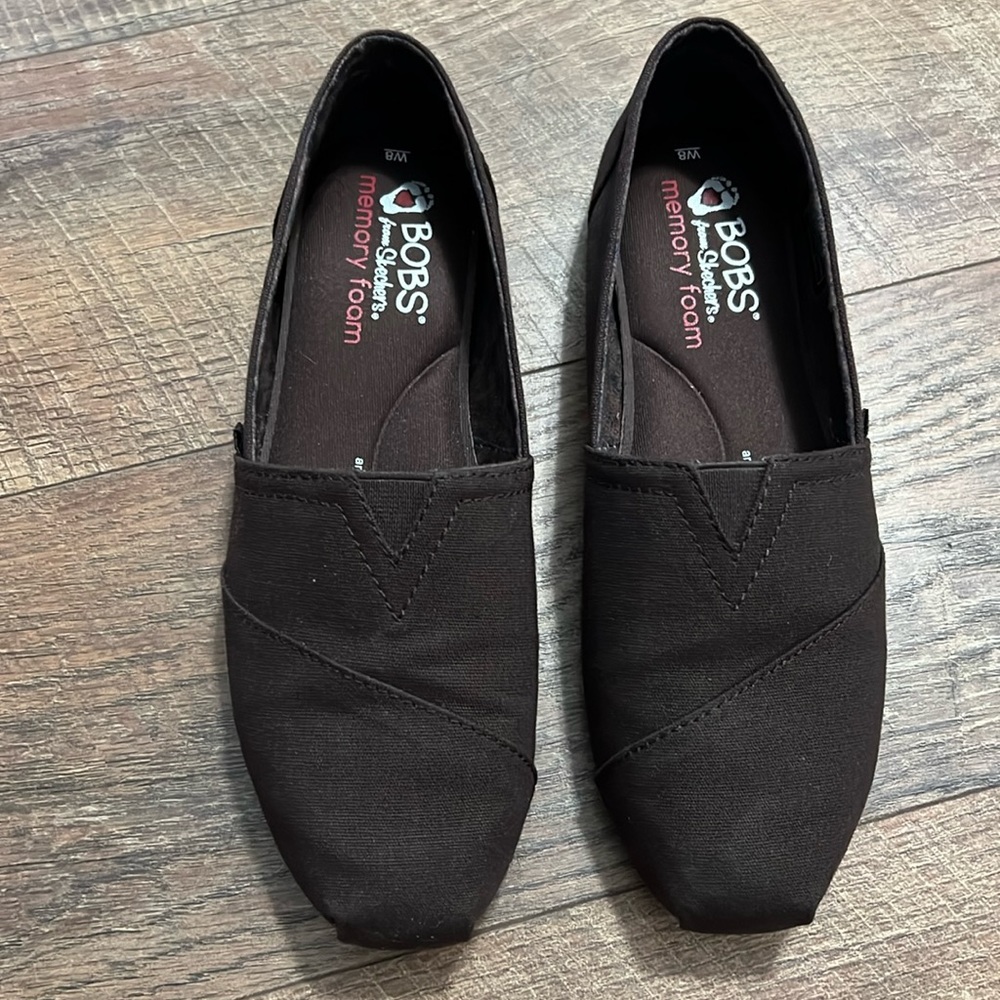 Bobs women’s shoes, size 8, brown